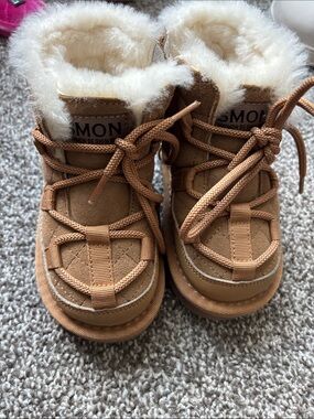 Kids Tan Fur-Lined Winter Boots